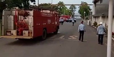 Fuga di gas da impianto chimico, 5 morti e mill...