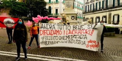 Proteste a Napoli “reddito per i non gara...