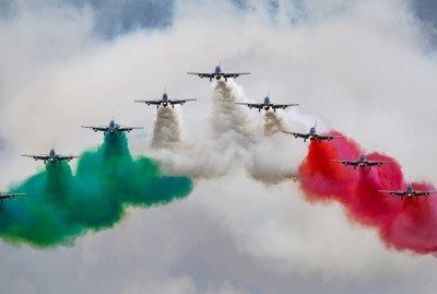 Le Frecce Tricolori sorvoleranno tutti i capoluoghi di Regione “Abbracceremo tutta l’...