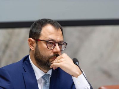 Patuanelli: “Per la Fase 2 serve dare risposte rapide alle aziende”