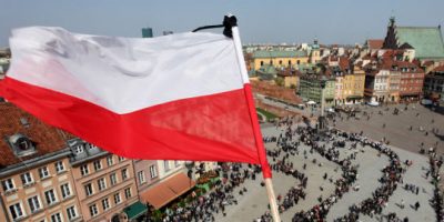 La Polonia rinvia le elezioni presidenziali all...