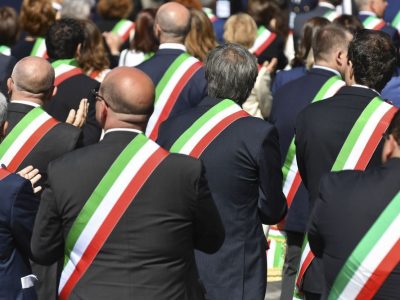 Allarme dei sindaci “Intervenga il governo o non si potranno garantire i servizi nelle citt...