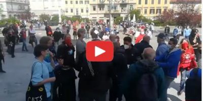 Video: Trieste, violenti scontri in piazza tra ...