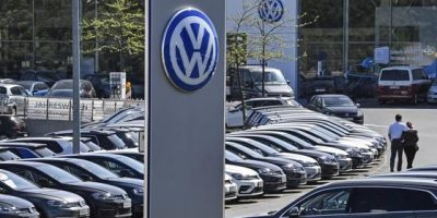 Dieselgate, Volkswagen dovrà risarcire i suoi c...