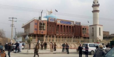 Attentato esplosivo in una moschea, sono almeno...