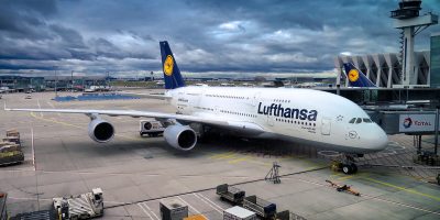 Sciopero Lufthansa, Germania nel caos: cancella...