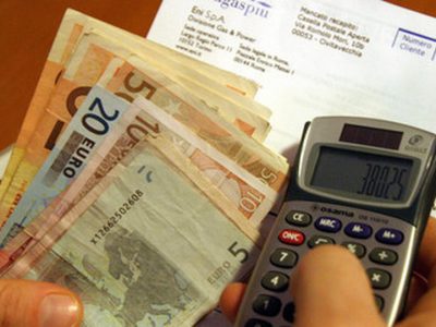 Vendite al dettaglio ancora in discesa, beni non alimentari in caduta libera