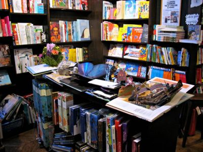 Una casa editrice oggi ha ancora un ruolo sociale e culturale?