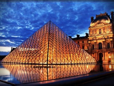 Riapre il museo del Louvre, dal 15 giugno il via alle prenotazioni on line