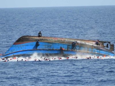 Migranti, naufragio nel Mediterraneo: almeno 50 i dispersi