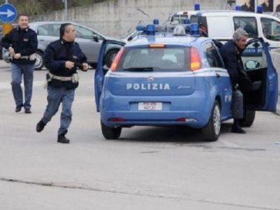 Blitz dell’antimafia e della Mobile al quartiere della Noce