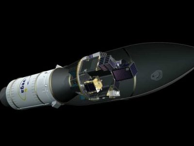 Razzo italiano Vega fermato dal maltempo, rinviato a sabato il lancio