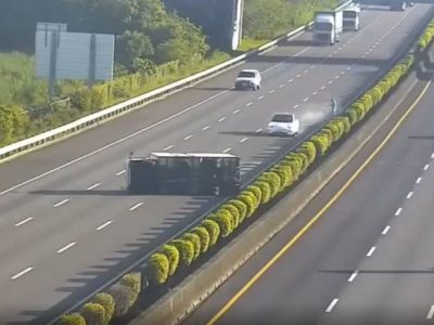 |VIDEO| Taiwan, Tesla col pilota automatico si schianta contro un Tir