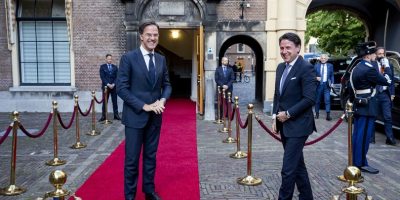 Duro confronto fra Giuseppe Conte e l’ola...