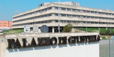 Chiedono cambio di sesso e di nome per il figli...