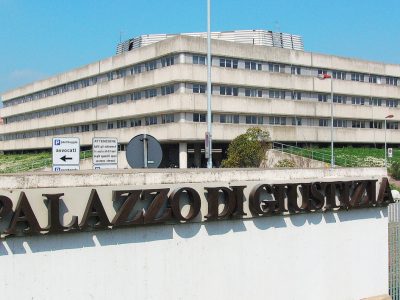 Chiedono cambio di sesso e di nome per il figlio di 13 anni