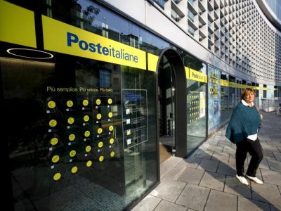 Poste Italiane, l’azienda evidenzia la “performance di gruppo in recupero”