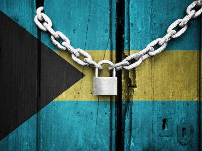 Bahamas, ordinato il lockdown dopo l’impennata di contagi da covid-19