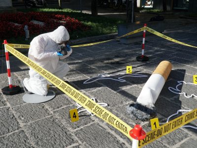 “Piccoli gesti, grandi crimini”, parte da Sorrento la campagna contro l’abbando...