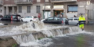 Esonda il Seveso, gravi problemi di circolazion...