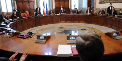 Il Cdm approva il Decreto Sostegni e caro bolle...