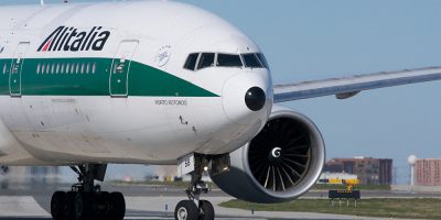 Nuova Alitalia, si lavora alla prima bozza di q...