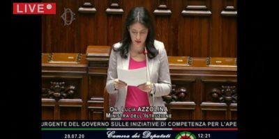 Scuola, Azzolina: “Riapertura a settembre...