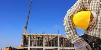 Il governo attacca il superbonus: “una de...