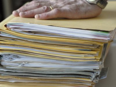 Sono indagati i vertici del San Matteo e della Diasorin