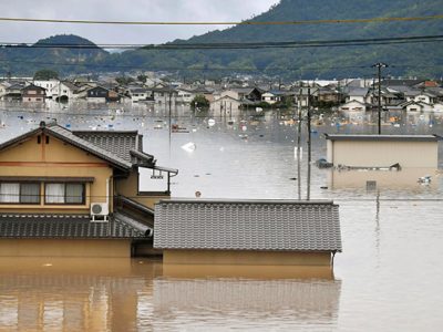 Morti e dispersi per inondazioni e frane in Giappone