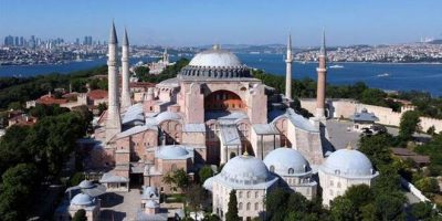 La Turchia contro la propria Storia, da Ataturk...