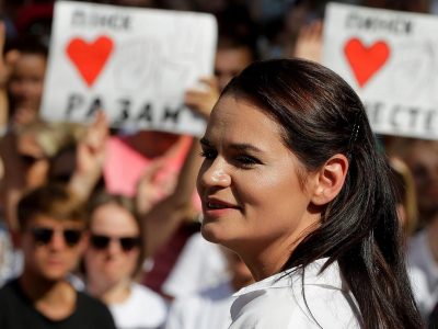 Bielorussia, ancora tensioni, la leader dell’opposizione si candida a guida del Paese