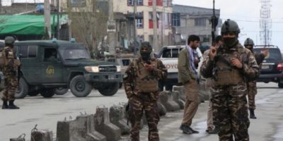 Nuovo attentato a Kabul, autobomba causa 21 mor...
