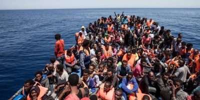 Proseguono serrati in Sicilia gli sbarchi di ce...