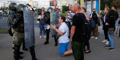 Merkel “Accanto ai manifestanti bieloruss...