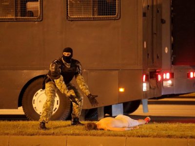 Bielorussia, scontri in piazza dopo l’ennesima vittoria di Lukashenko