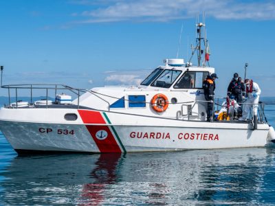 Disperso in mare, proseguono le ricerche al largo di Milano Marittima