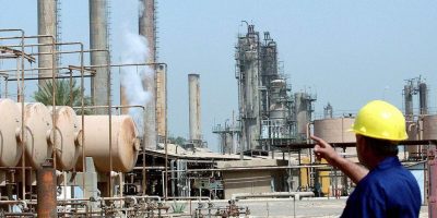 Petrolio, avvio di settimana in calo per le quo...