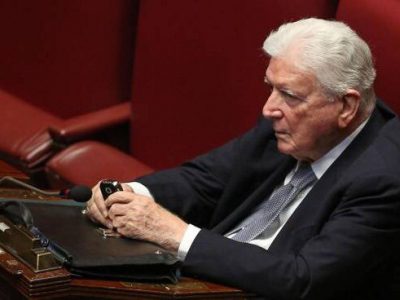 Il Senato ricorda Sergio Zavoli con un minuto di silenzio e un lungo applauso