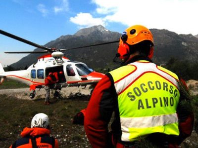 Salvata dal Soccorso Alpino escursionista bloccata sulla ferrata Nito Staich