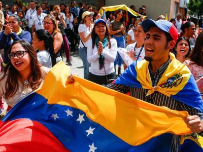 Venezuela, è stato scarcerato il vice dell’oppositore Juan Guaido