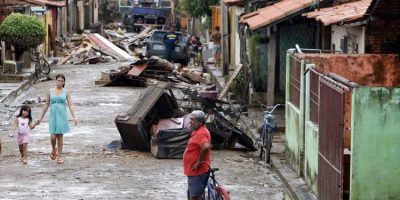 Coprifuoco notturno a Cuba, America Latina e Ca...