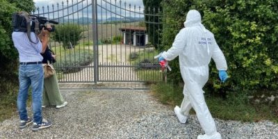 Orrore a Casale, uccide e da alle fiamme il cor...