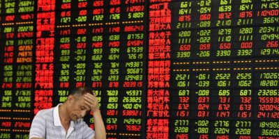 Borsa di Tokyo avvia le contrattazioni col segn...