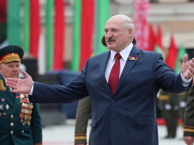 Il presidente bielorusso Lukashenko bandito da Lituania, Estonia e Lettonia