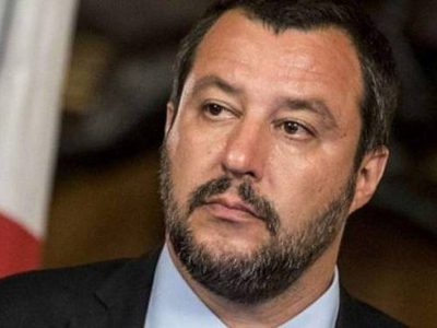 Salvini contro il lockdown di Pasqua: fiume in piena su vaccini e riaperture