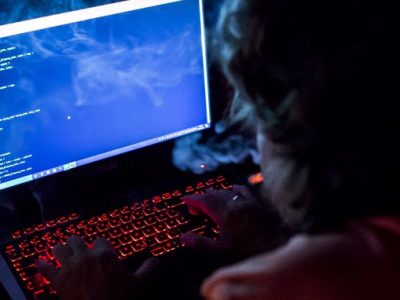 Pirateria informatica: la Gdf oscura 58 siti, bloccato il 90% degli accessi illegali in Italia