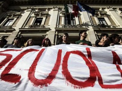 “Priorità alla scuola” manifestazione nazionale sabato 26 settembre a Roma