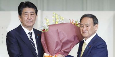 Yoshihide Suga è il nuovo premier del Giappone....