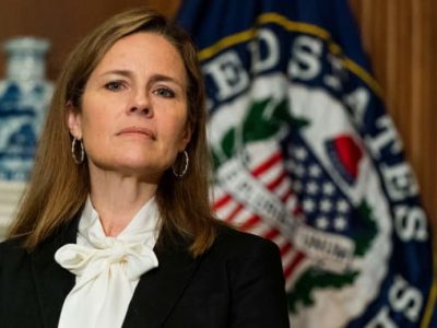 Amy Coney Barrett, una giovane mamma giudice della Corte Suprema